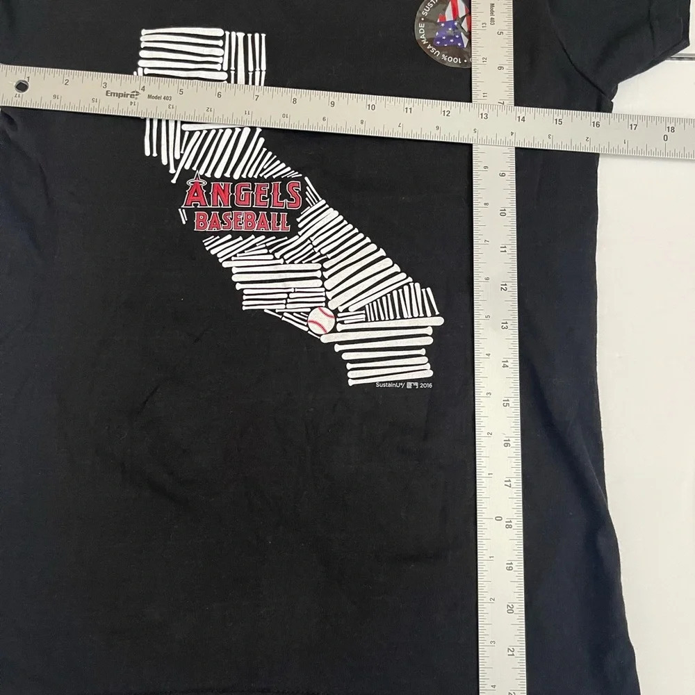 Angels Baseball Women’s T-shirt black size Small - Picture 5 of 5